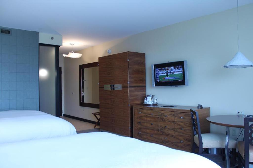 Deluxe Queen Room,1772936215:JPEG